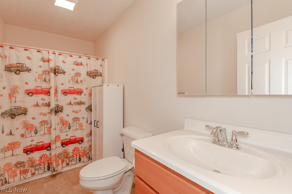 5930 Lake Road W Ashtabula OH 44004