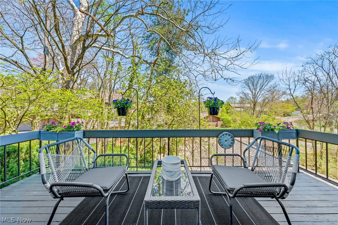 715-10 Claridge Lane Aurora OH 44202