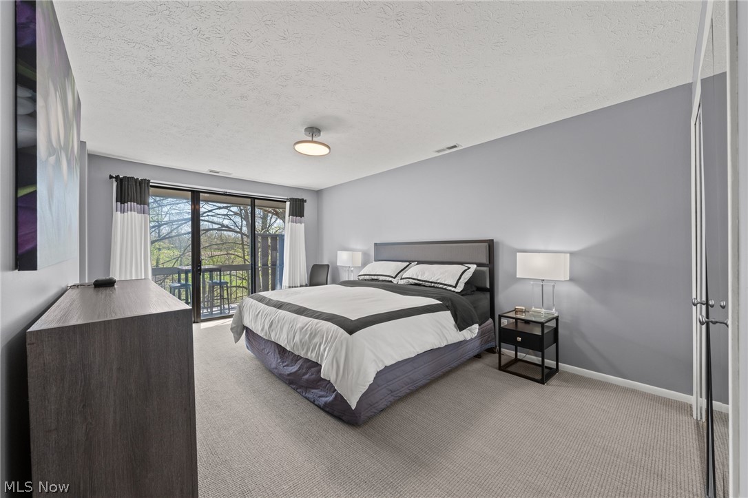 715-10 Claridge Lane Aurora OH 44202