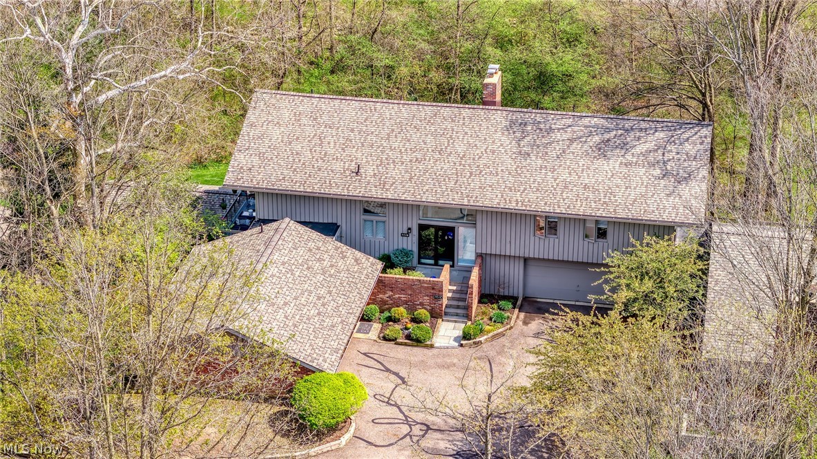 715-10 Claridge Lane Aurora OH 44202