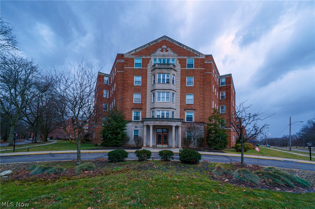 13800 Fairhill Road Shaker Heights OH 44120