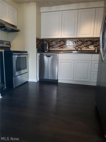13800 Fairhill Road Shaker Heights OH 44120