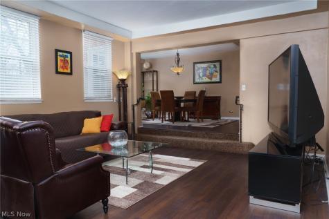 13800 Fairhill Road Shaker Heights OH 44120