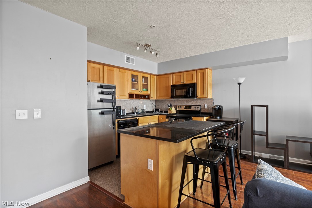 2222 Detroit Avenue Cleveland OH 44113