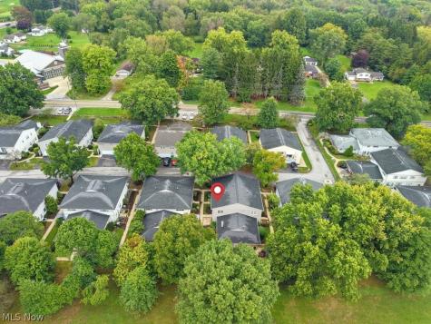 2454 Island Drive Uniontown OH 44685