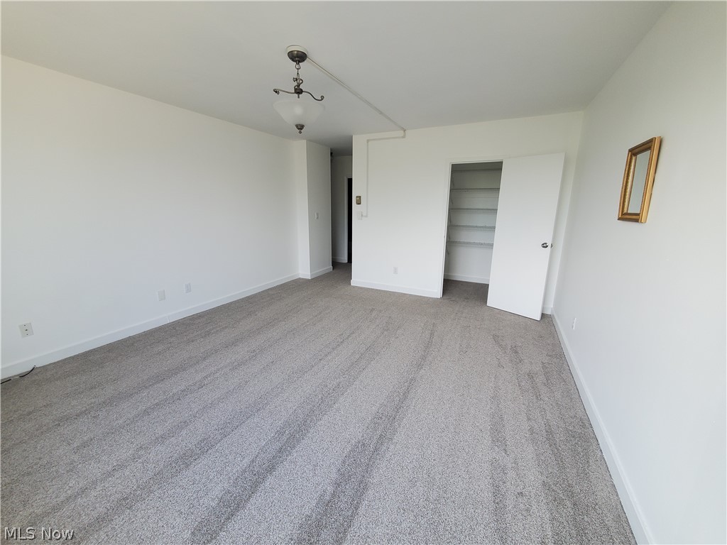 1 Bratenahl Place Bratenahl OH 44108