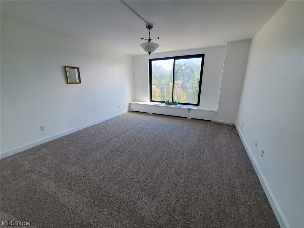 1 Bratenahl Place Bratenahl OH 44108