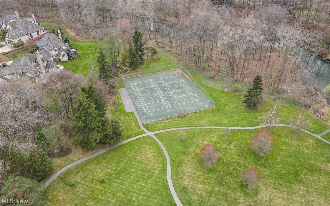 1 Bratenahl Place Bratenahl OH 44108