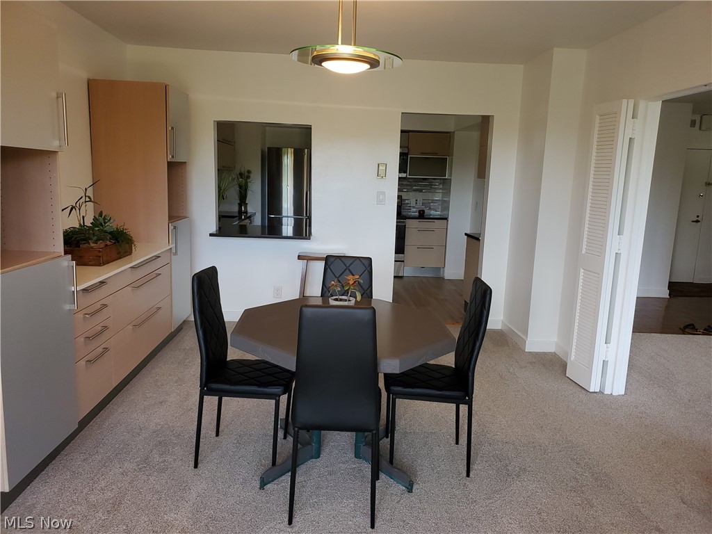 1 Bratenahl Place Bratenahl OH 44108