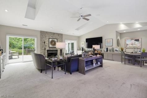 2089 Stillwood Lane Akron OH 44313