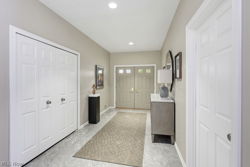 2089 Stillwood Lane Akron OH 44313