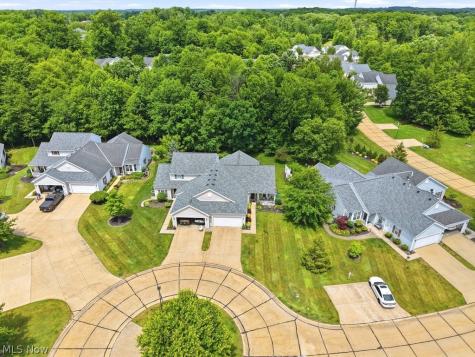 3441 Heron Court Aurora OH 44202