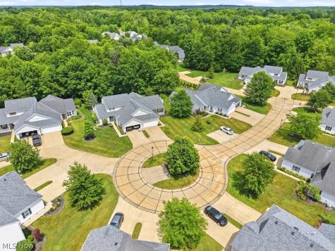 3441 Heron Court Aurora OH 44202
