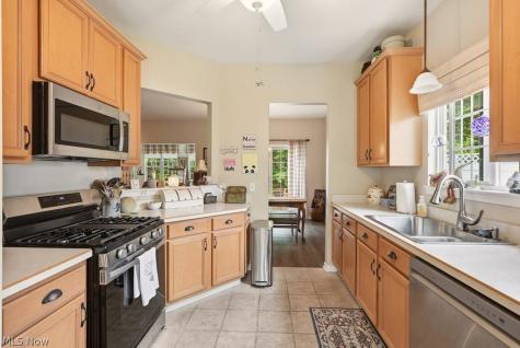 3441 Heron Court Aurora OH 44202