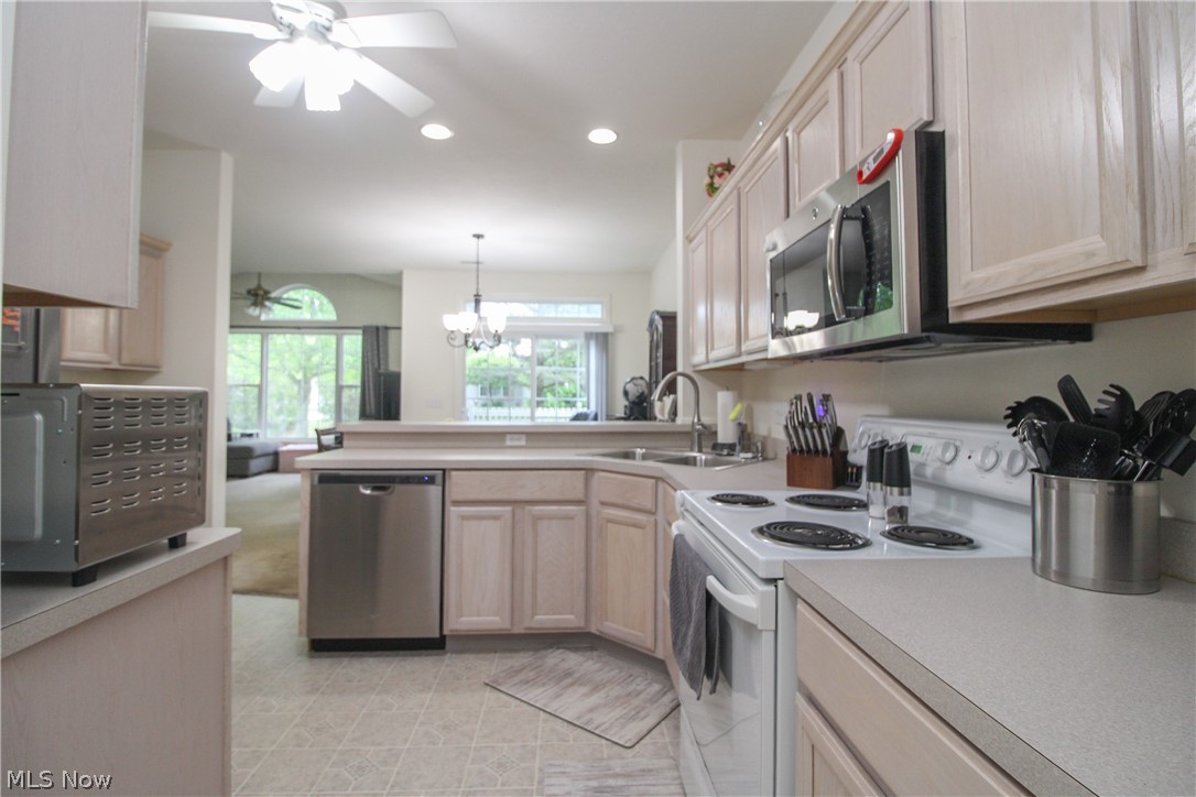 276 Wilcox Road Austintown OH 44515