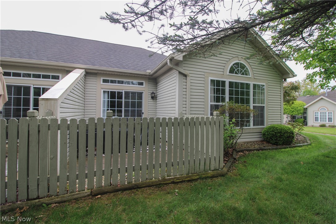 276 Wilcox Road Austintown OH 44515