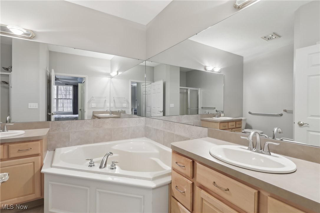 2620 Wyndgate Court Westlake OH 44145