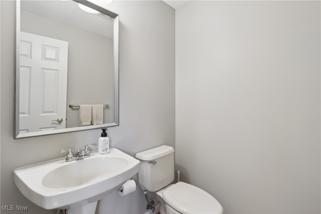 2620 Wyndgate Court Westlake OH 44145