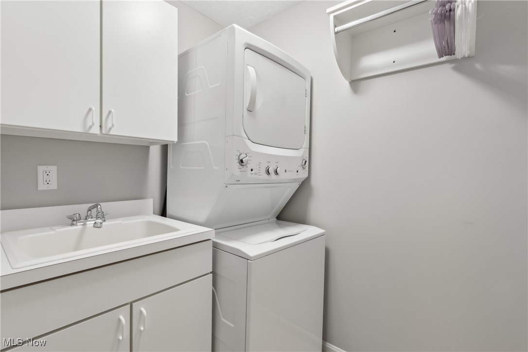 2620 Wyndgate Court Westlake OH 44145