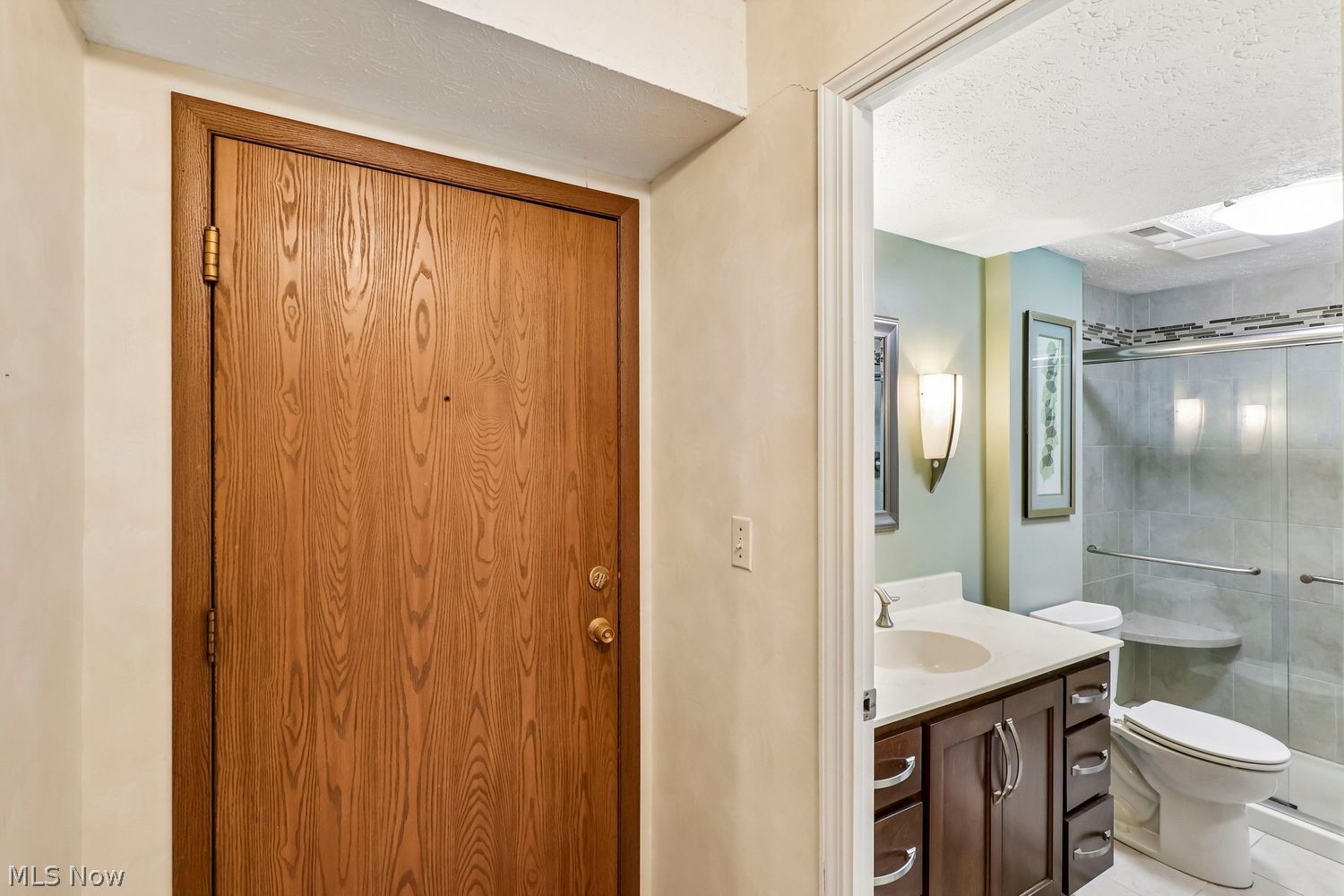1625 Cedarwood Drive Westlake OH 44145