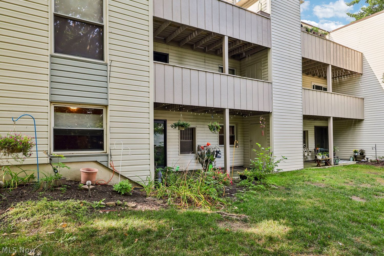1625 Cedarwood Drive Westlake OH 44145