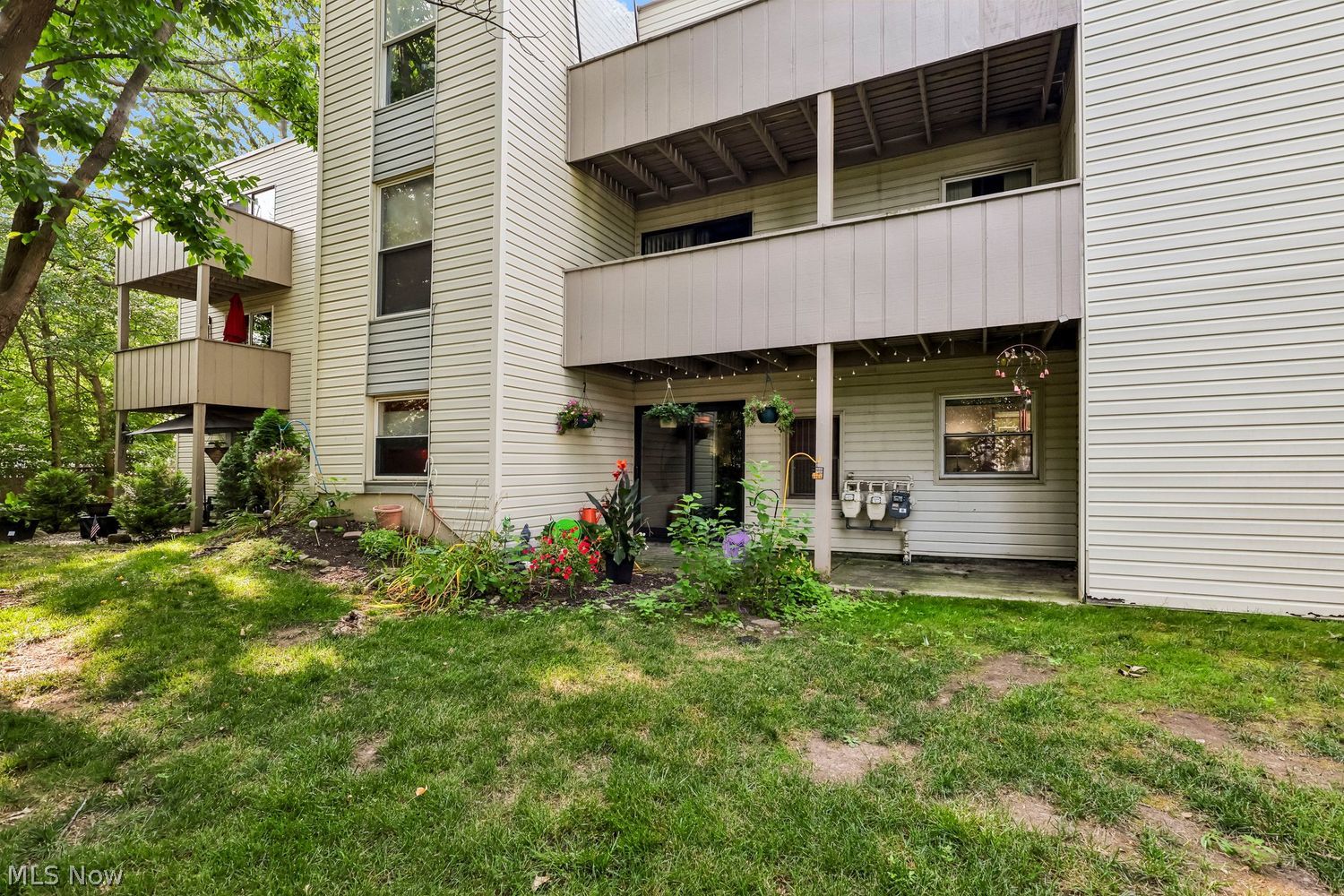1625 Cedarwood Drive Westlake OH 44145