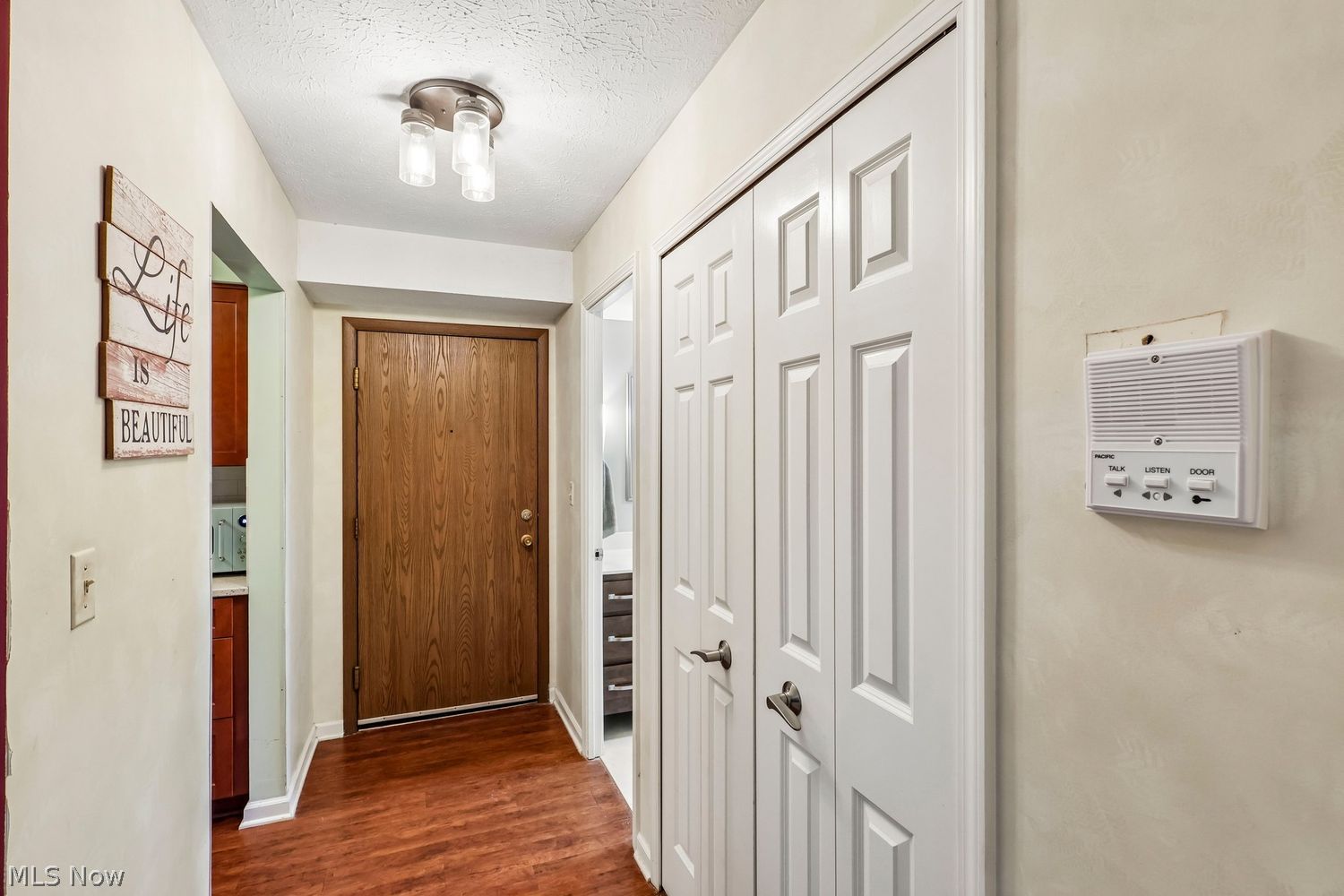 1625 Cedarwood Drive Westlake OH 44145