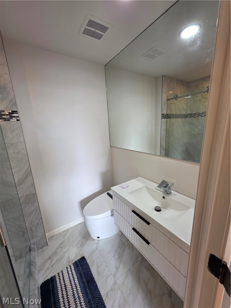 2202 Acacia Park Drive Lyndhurst OH 44124