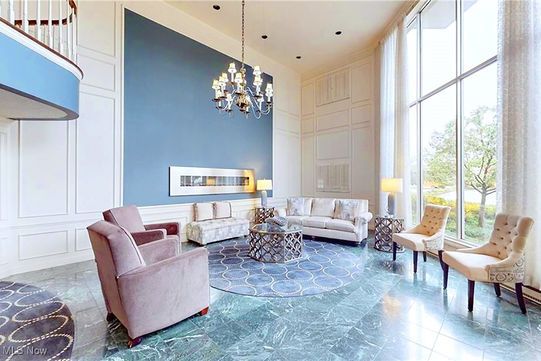 2112 Acacia Park Drive Lyndhurst OH 44124