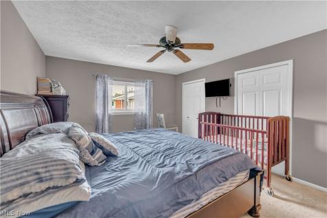 4300 Hyde Park Court North Olmsted OH 44070