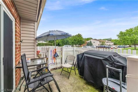 4300 Hyde Park Court North Olmsted OH 44070