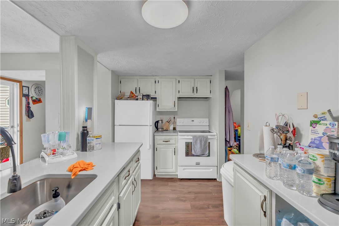 4300 Hyde Park Court North Olmsted OH 44070