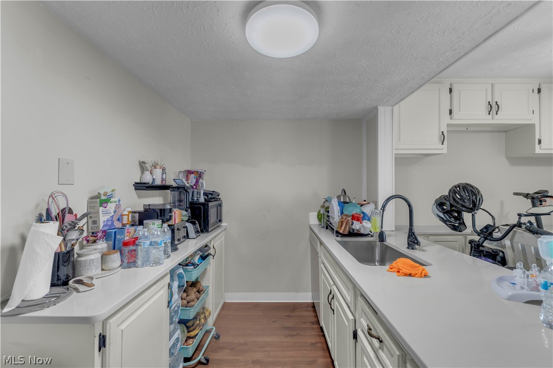 4300 Hyde Park Court North Olmsted OH 44070