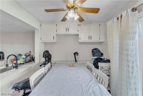 4300 Hyde Park Court North Olmsted OH 44070