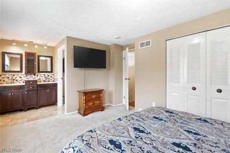 7380 Willow Run Drive Mentor OH 44060