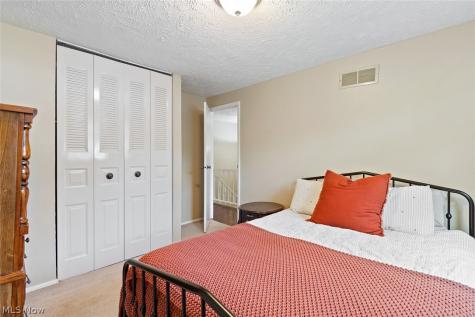 7380 Willow Run Drive Mentor OH 44060