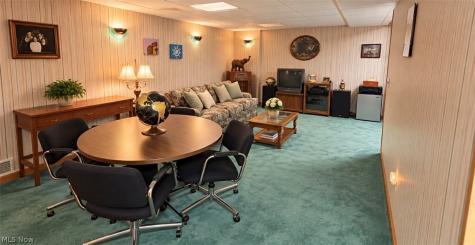 2548 Glenshire Circle Uniontown OH 44685