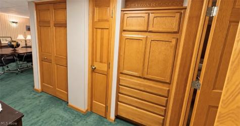 2548 Glenshire Circle Uniontown OH 44685