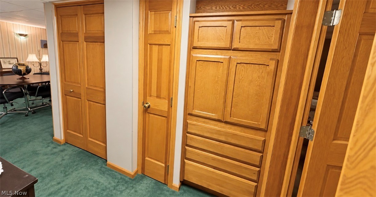 2548 Glenshire Circle Uniontown OH 44685