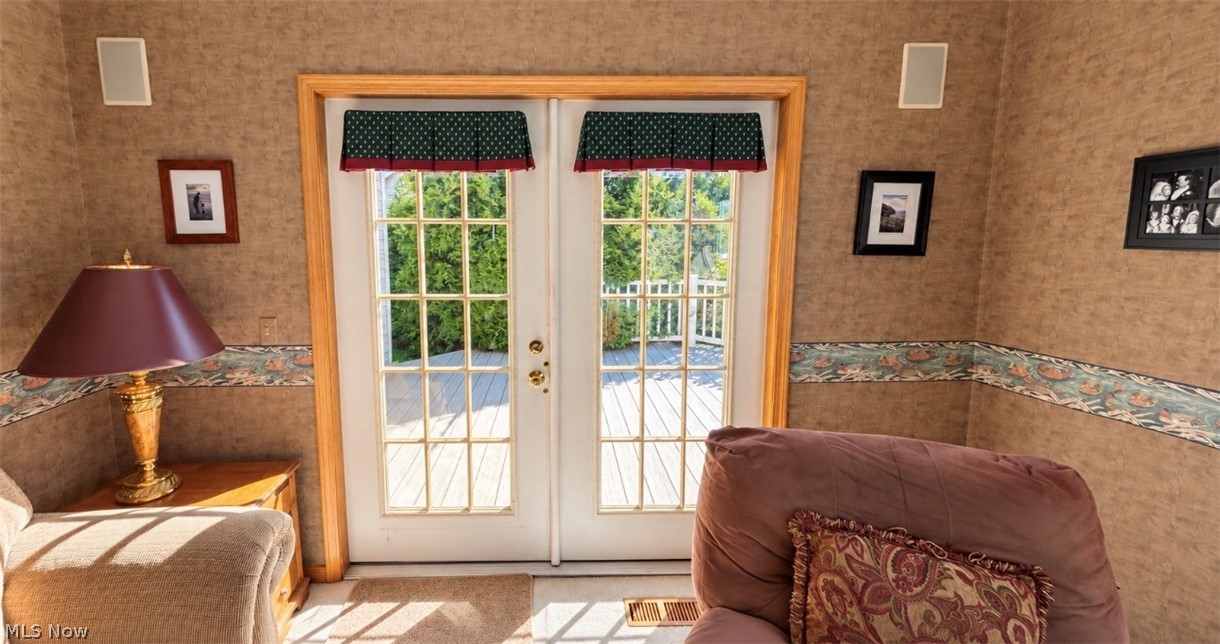 2548 Glenshire Circle Uniontown OH 44685