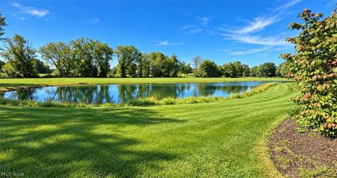 2548 Glenshire Circle Uniontown OH 44685