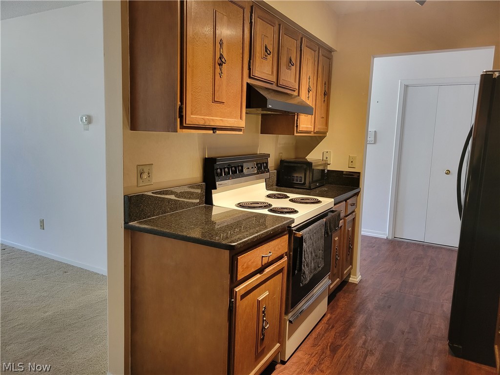1305 S Lake Wilmer Drive Sandusky OH 44870