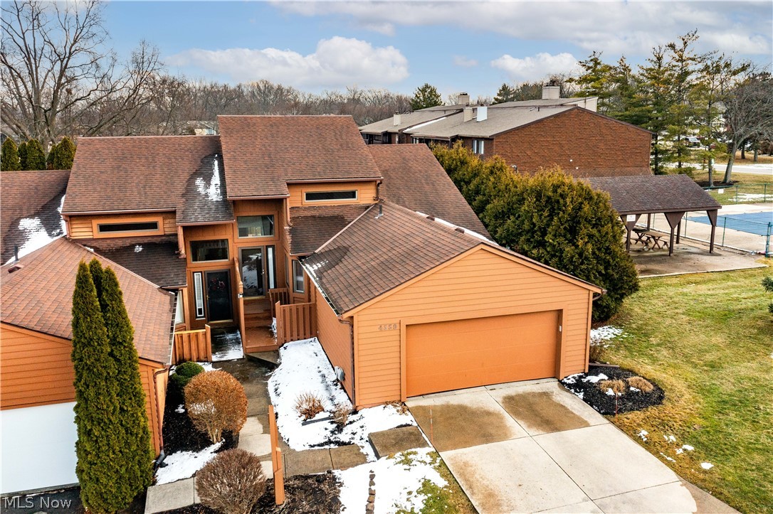 4559 Oakhill Boulevard Lorain OH 44053