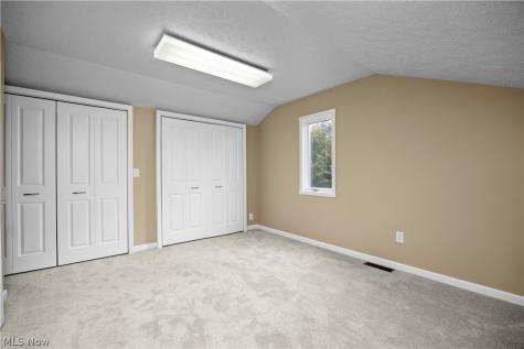 4559 Oakhill Boulevard Lorain OH 44053