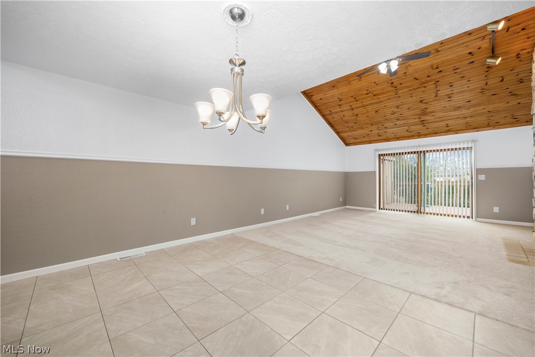 4559 Oakhill Boulevard Lorain OH 44053