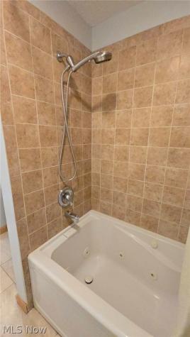 7381 Pine Ridge Court Middleburg Heights OH 44130