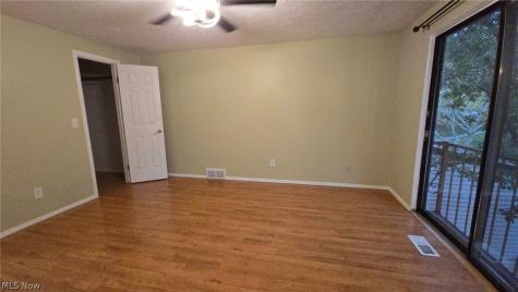 7381 Pine Ridge Court Middleburg Heights OH 44130