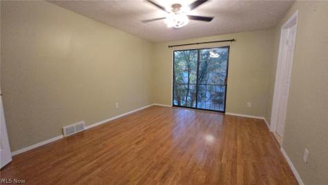 7381 Pine Ridge Court Middleburg Heights OH 44130