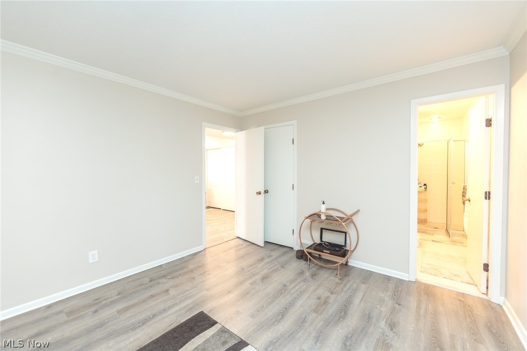 2112 Acacia Park Drive Lyndhurst OH 44124