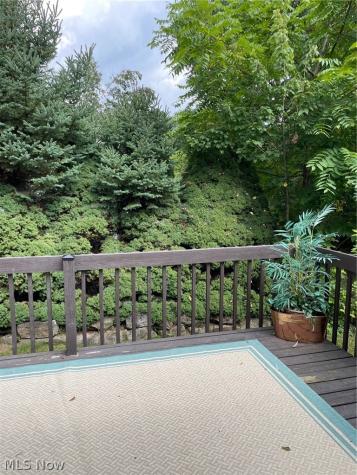 4911 NW Pond Drive NW North Canton OH 44720
